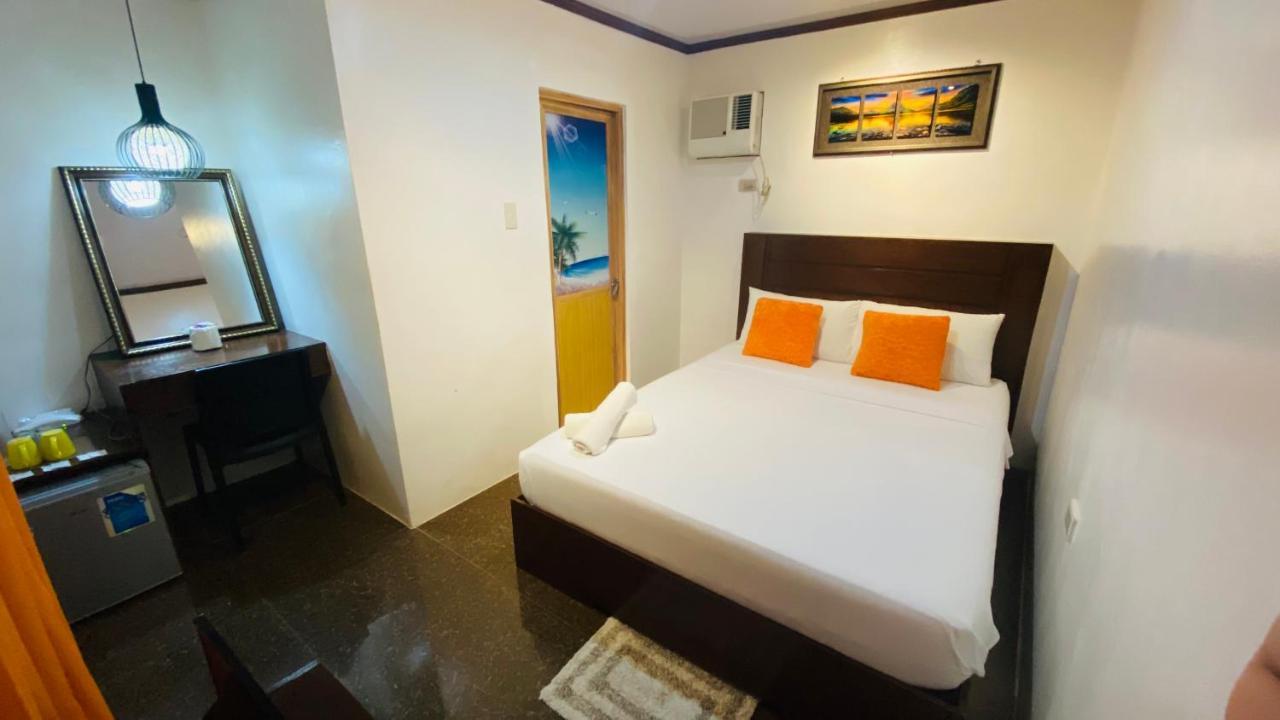 Vicente Aguirre Rooms Boracay Island Eksteriør bilde